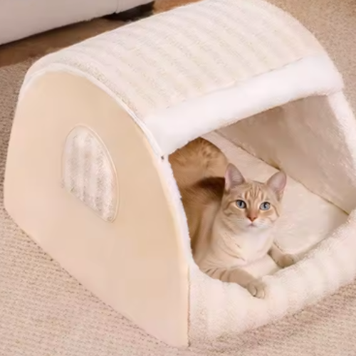 Cats And Dogs Heated House | Indoor Use