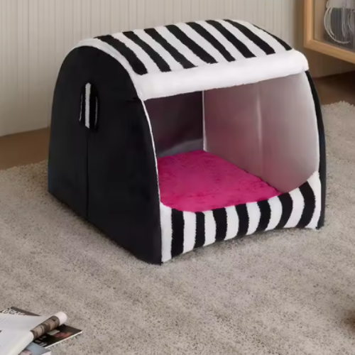 Cats And Dogs Heated House | Indoor Use
